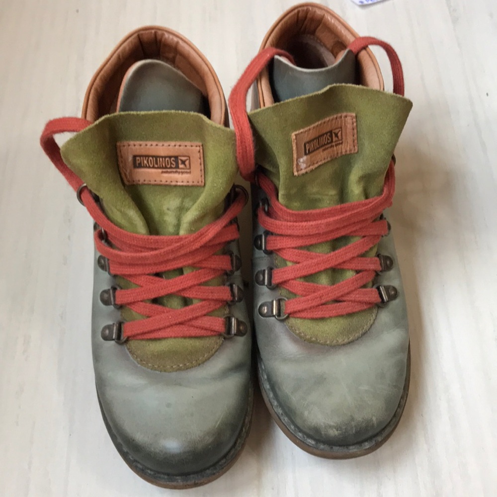 Pikolinos boot